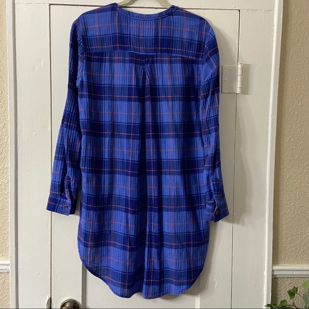 Anthropologie Holding Horses Extreme High/Low Top - Picture 5 of 16